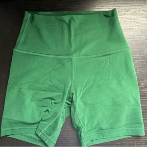Lululemon 6” high rise align shorts